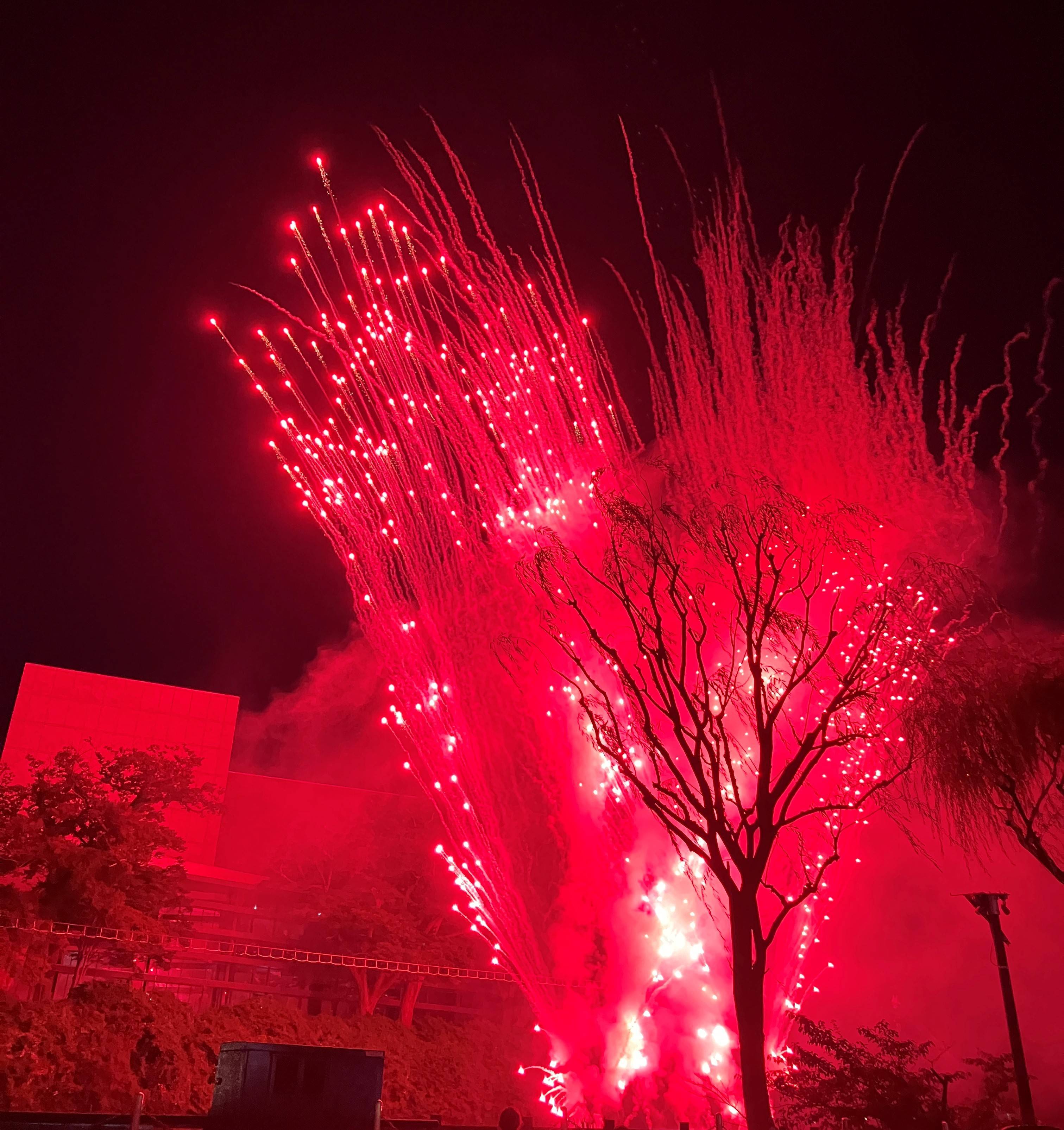 🎇３年ぶり【千秋花火】通常開催🎆 AKBT 土崎港店のブログ 写真2