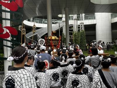 茨木神社 夏祭り 塚本住建のブログ 写真2