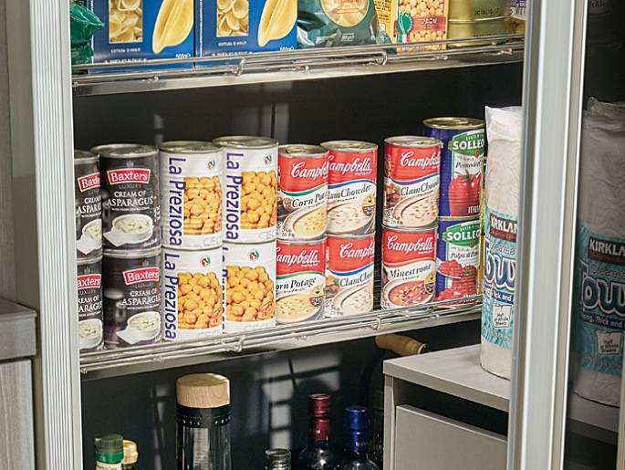 キッチンを機能や見た目だけで選んでいませんか？理想的な暮らしを叶えるLIXILのキッチンをご紹介します。 窓 トリカエ隊のブログ 写真18