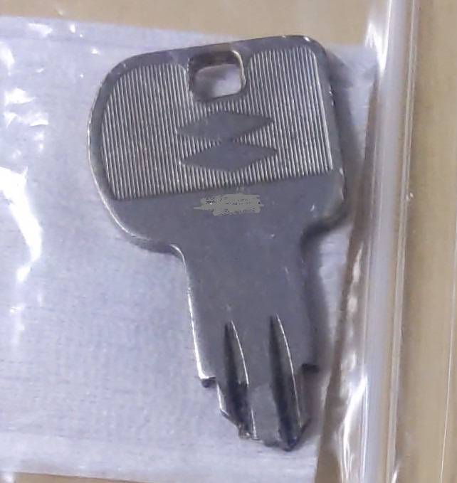 折れた鍵でも　鍵番号がわかれば複製できます。 伊勢日軽のブログ 写真1