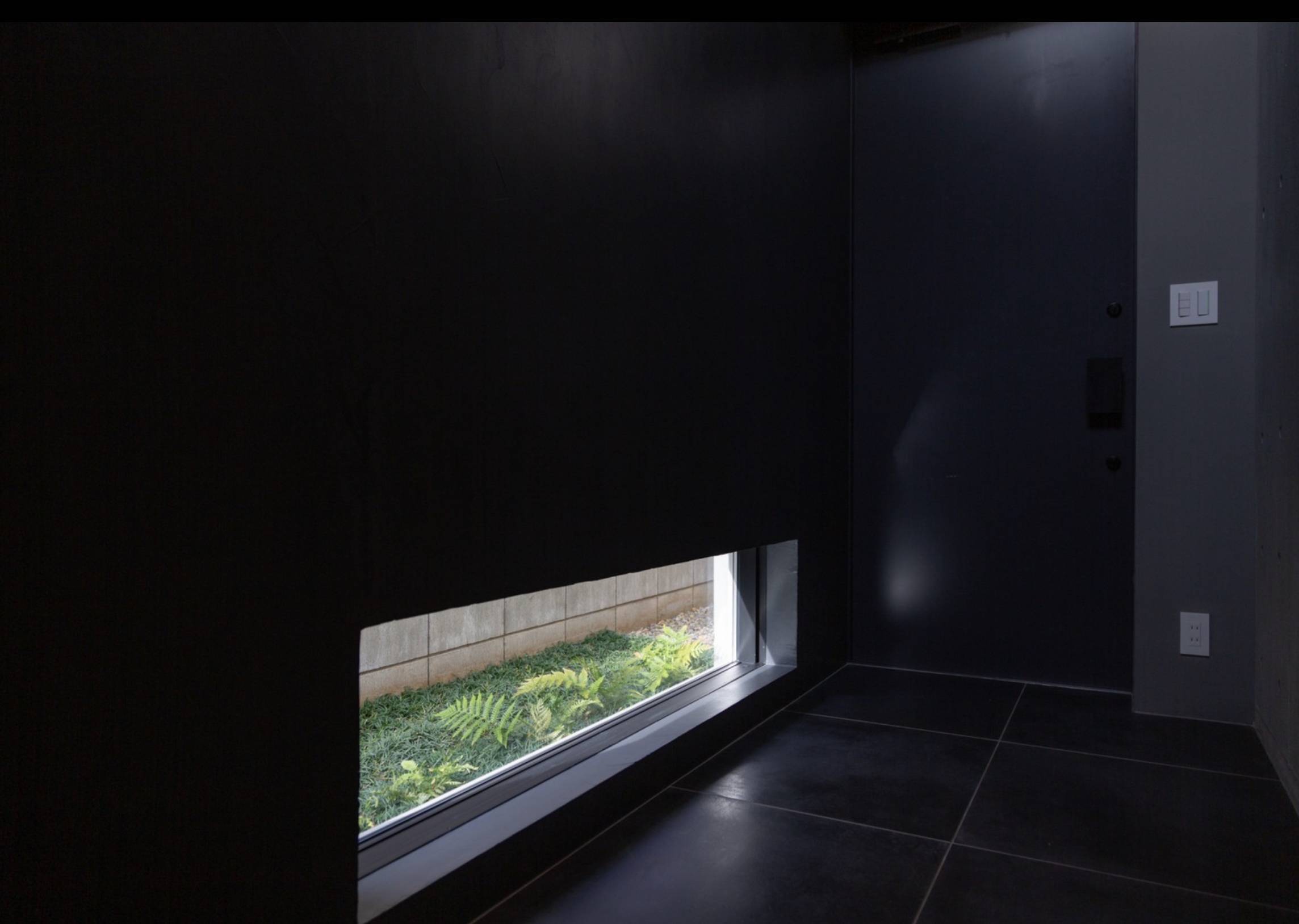 鉄扉と窓と。 相川スリーエフのブログ 写真3