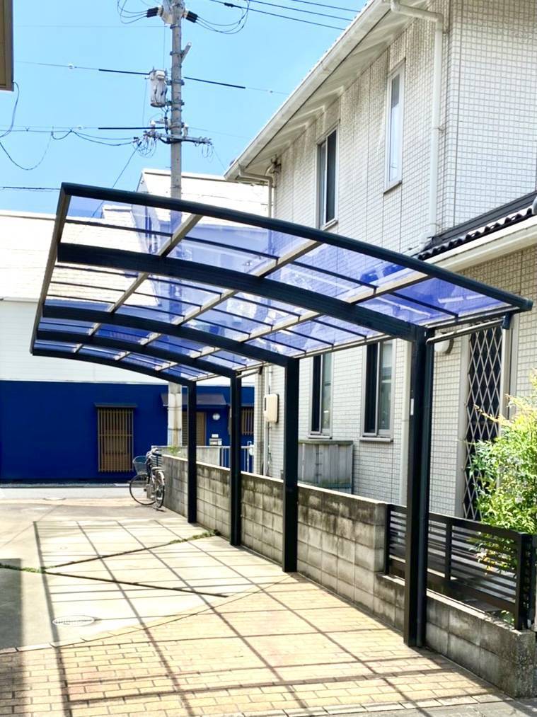 サン建材トーヨー住器のカーポート屋根張替!の施工後の写真1