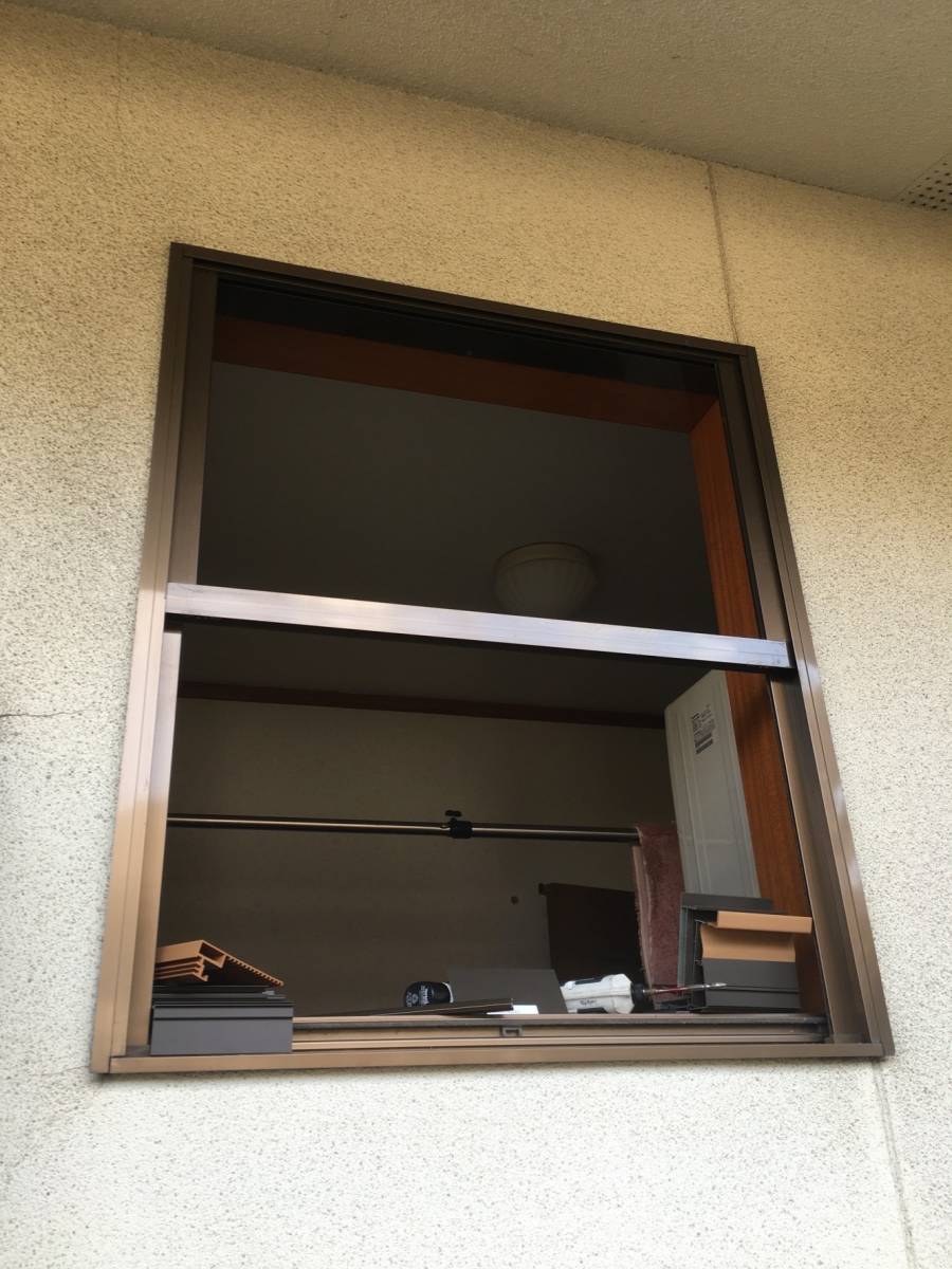 サン建材トーヨー住器の取替用窓、リプラス!の施工前の写真1