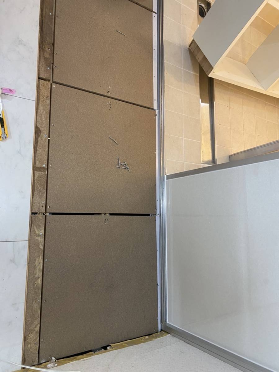 e-cubeホームテクノ 川越支店の＊床材張替＊　/川越市の施工前の写真3