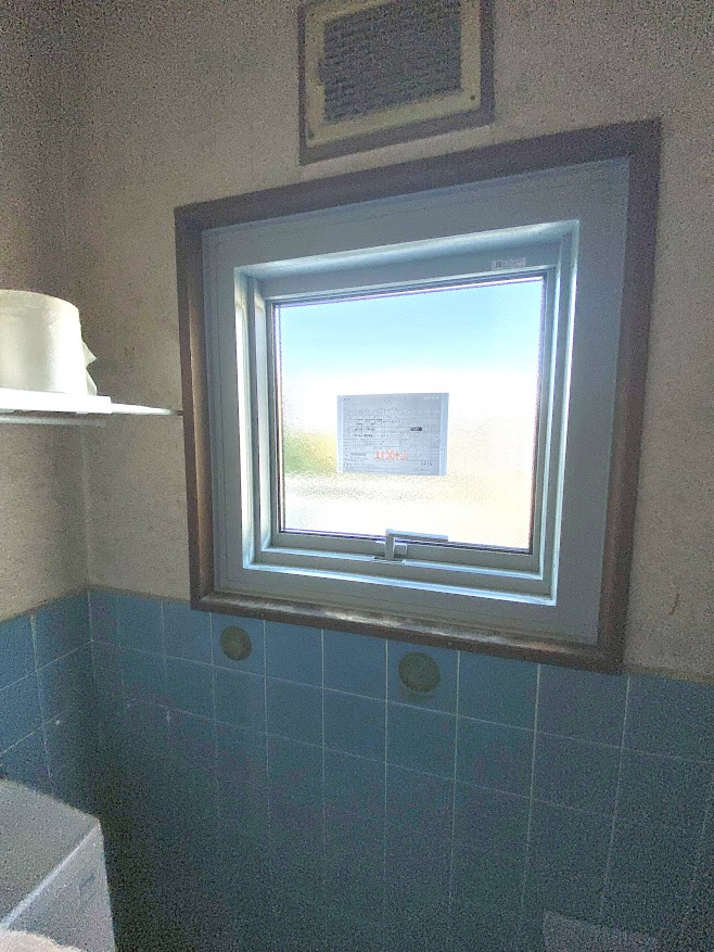 e-cubeホームテクノ 川越支店の～１dayリフォーム～古い窓も１日で新しく！【リプラス】/川越市の施工後の写真1