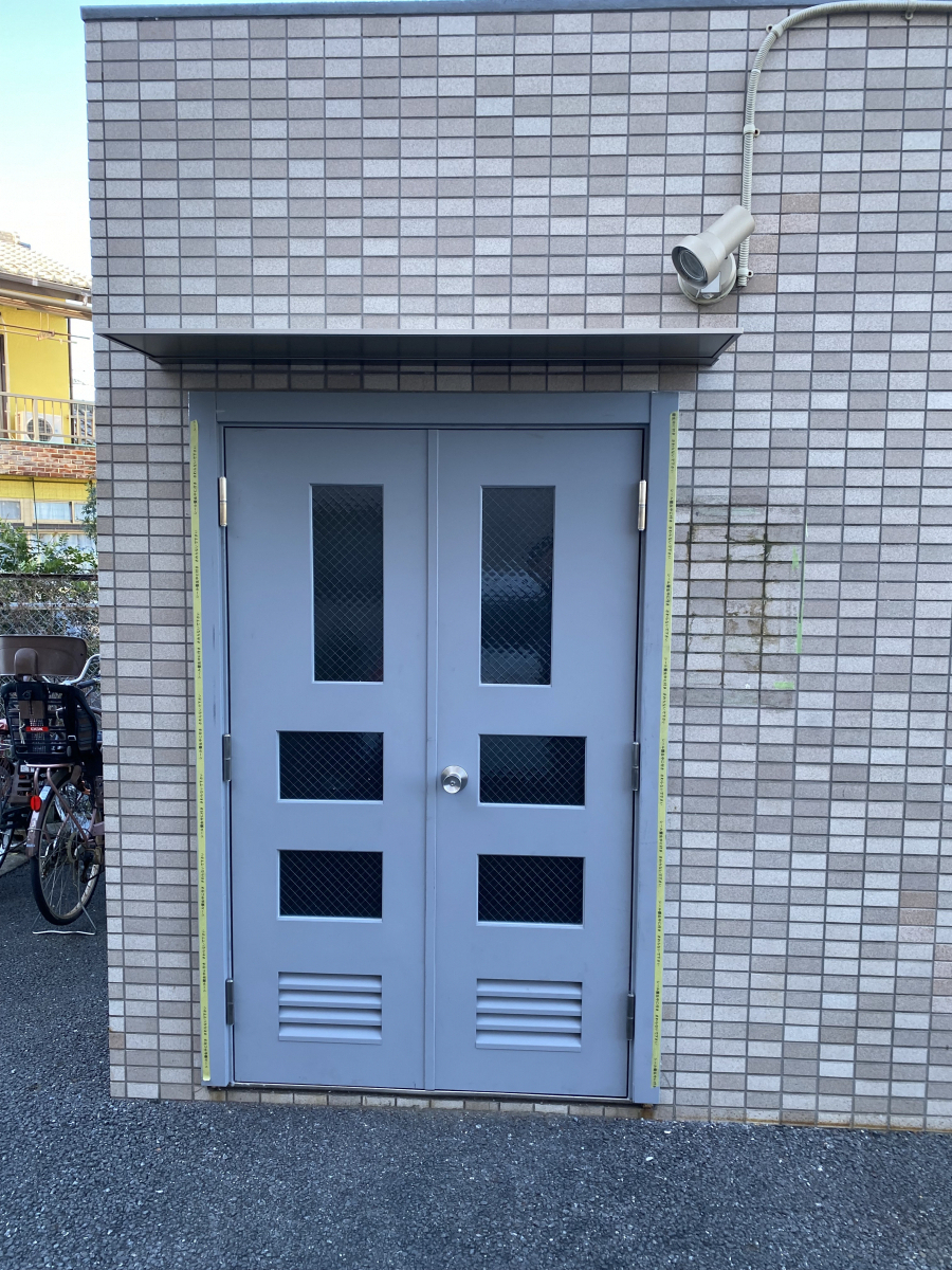 e-cubeホームテクノ 川越支店のスチールドア改修工事🚪 /川越市の施工後の写真1