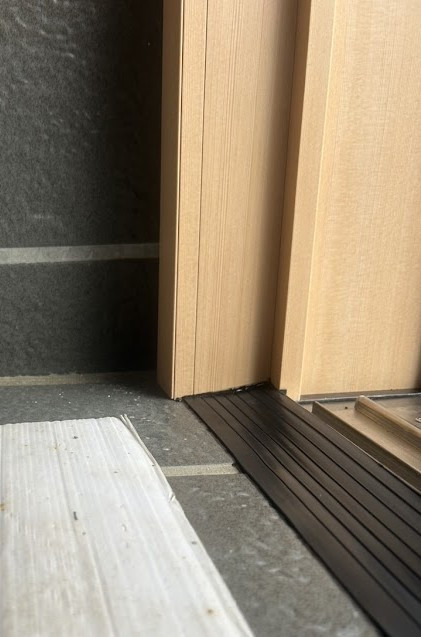 e-cubeホームテクノ 川越支店の【リシェント玄関引戸】で玄関をリニューアルの施工後の写真3