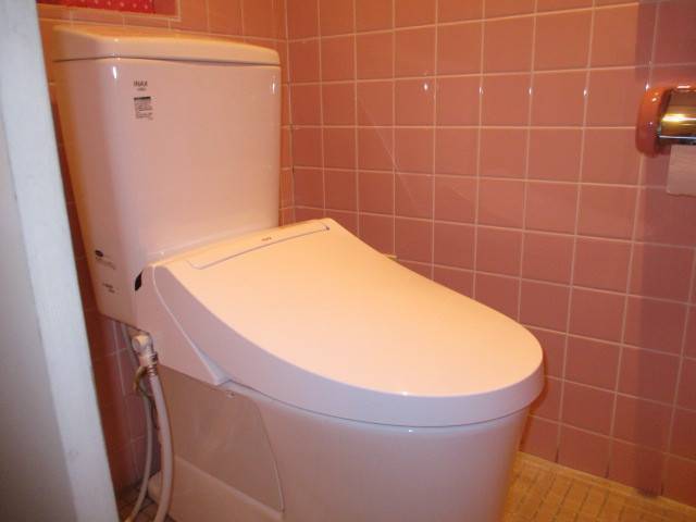 光トーヨー住器のトイレ交換♪の施工後の写真1