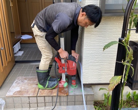 光トーヨー住器の手すり取付工事の施工前の写真2