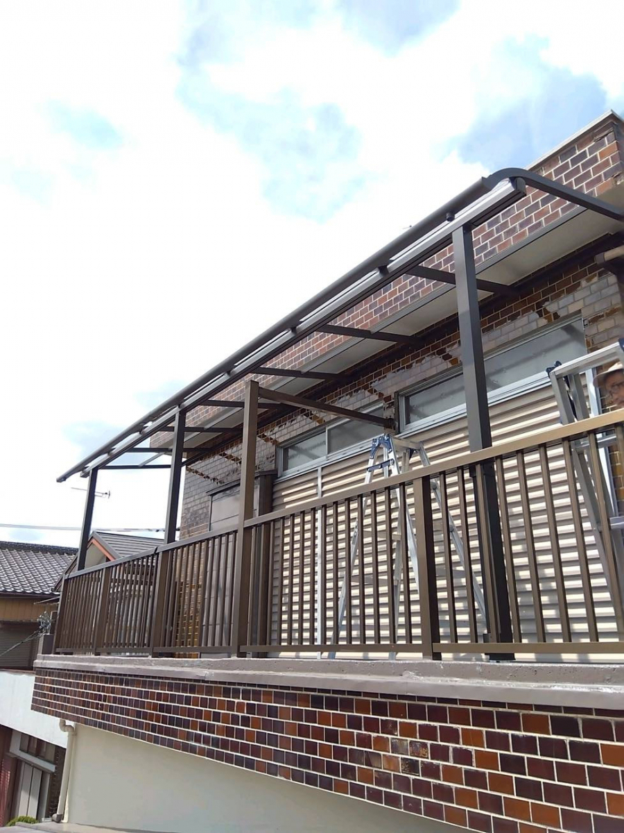 光トーヨー住器のもう雨風に悩まない！スピーネ工事の施工後の写真2