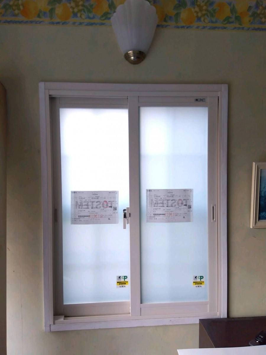 光トーヨーの出窓にも小窓にも効果抜群！インプラスで快適に！の施工後の写真3