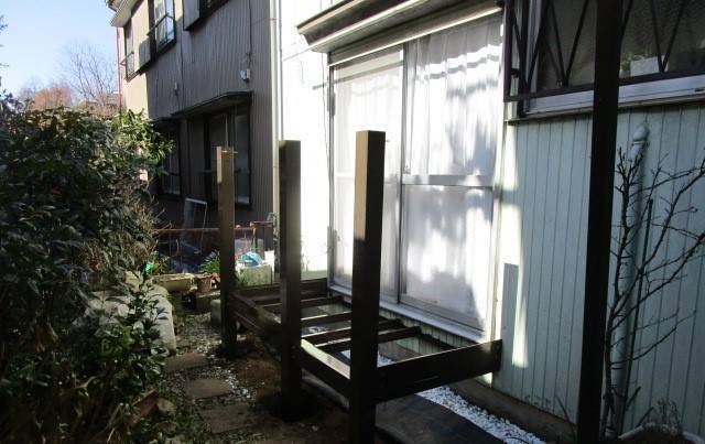 光トーヨー住器のテラス工事の施工前の写真2