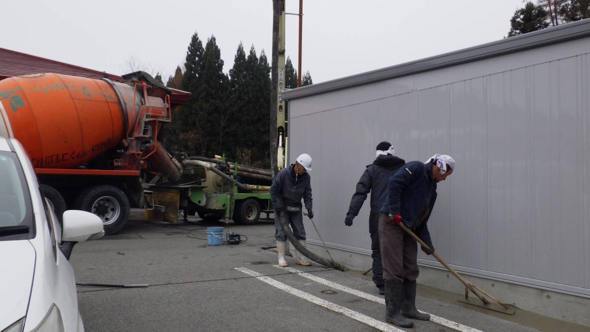 竹原屋本店のガレージ設置工事の施工前の写真1