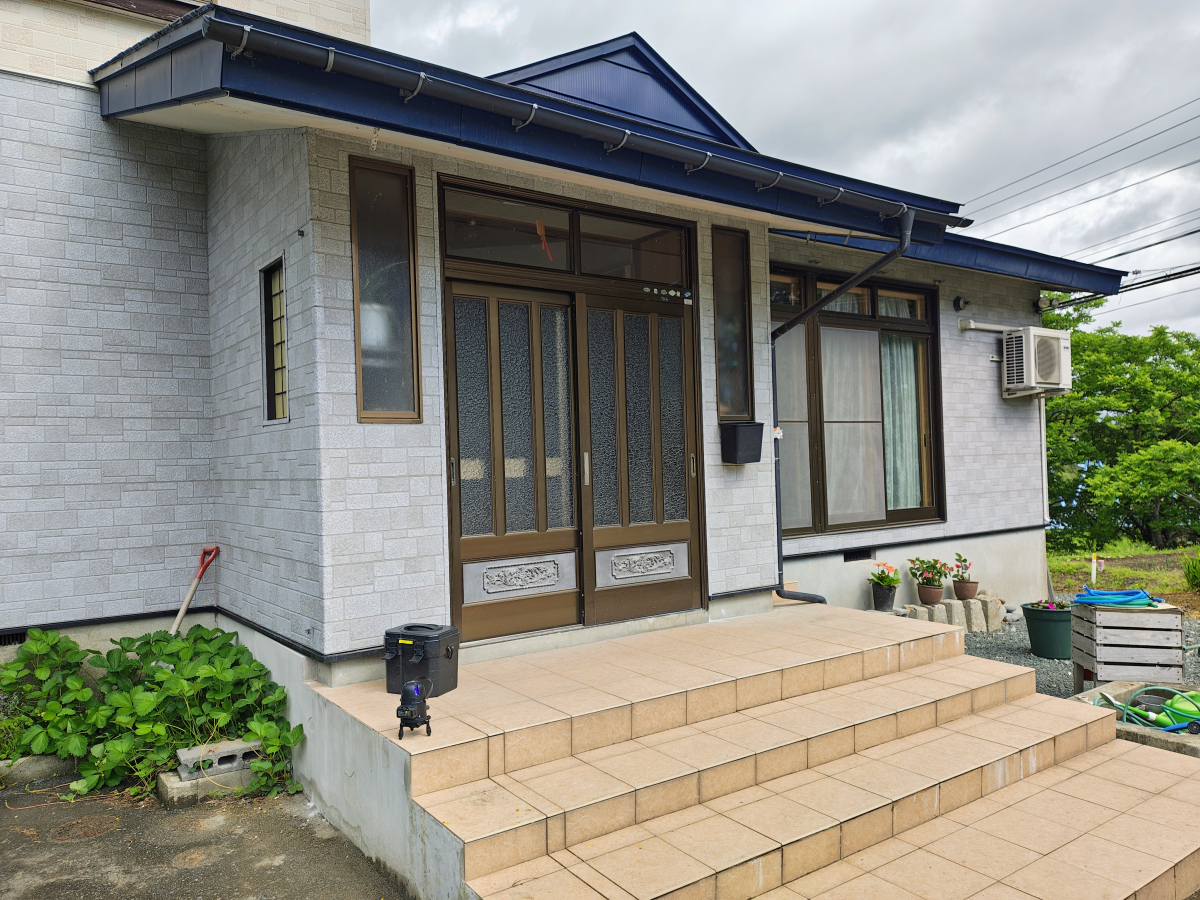 竹原屋本店の＃玄関の風雨雪を防ぎたい👉風除室で快適に('◇')ゞの施工前の写真1