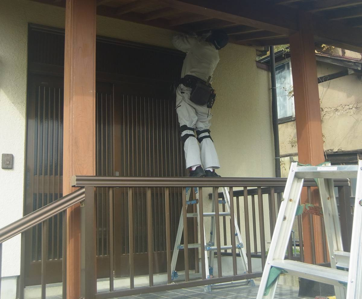 竹原屋本店の#風除室設置工事の施工前の写真1