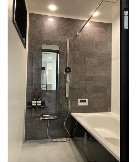 ヤマガタヤ リフォームガーデン部のシンプル仕様の浴室でミニマムライフ施工事例写真1