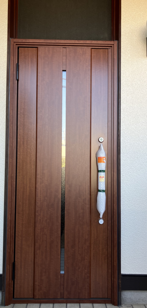 アルロの【ドア太郎】(神奈川県横浜市)リシェント玄関リフォーム！断熱性能UPで快適に🚪✨の施工後の写真1