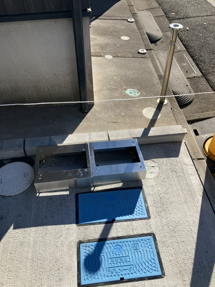 アルロの【東京都足立区】置き配もこれで安心🔒宅配BOXの施工前の写真1