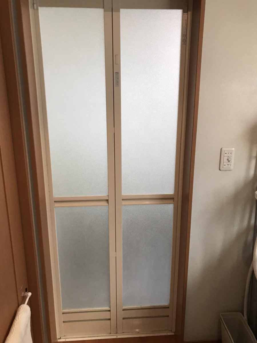 イチロの浴室ドアの部材を交換しましたの施工後の写真3