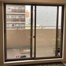 イチロの江東区　断熱内窓　インプラス　プレシャスホワイト色の施工前の写真1