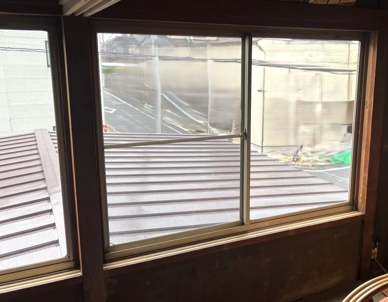 イチロの足立区　断熱内窓　省エネ　インプラス　防音にも期待の施工前の写真2