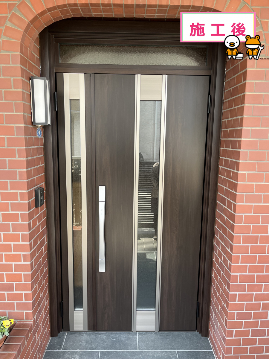 ユニオントーヨー住器の玄関ドアのリフォームしました🎶の施工後の写真1