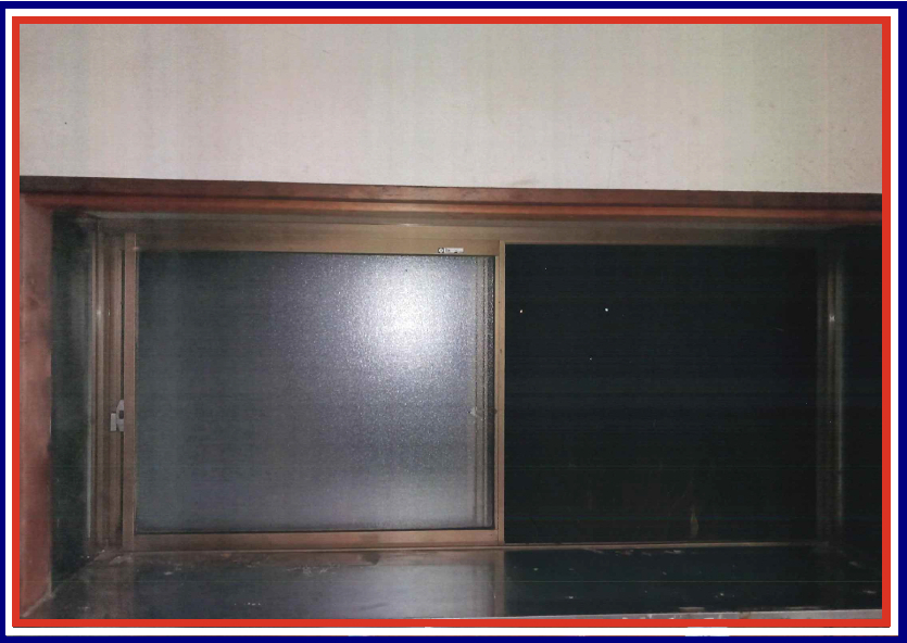 ナガセキトーヨー住器の北杜市【窓リフォーム】１枚ガラスの寒さに耐えられない...の施工前の写真2