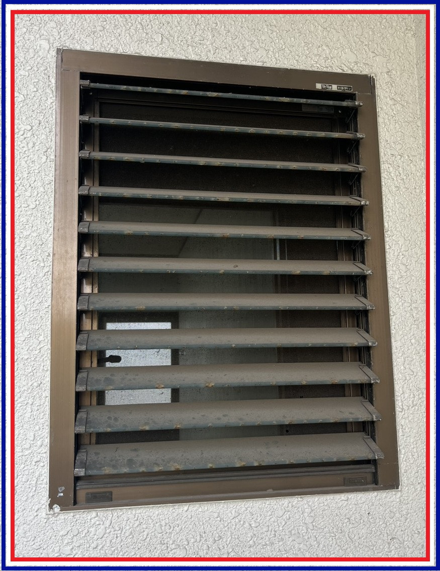 ナガセキトーヨー住器の笛吹市【窓リフォーム】の施工前の写真1