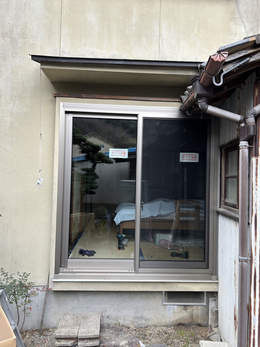 八鹿アルミ 福知山店の防犯対策&補助金活用!💵✨外窓交換✨の施工後の写真1