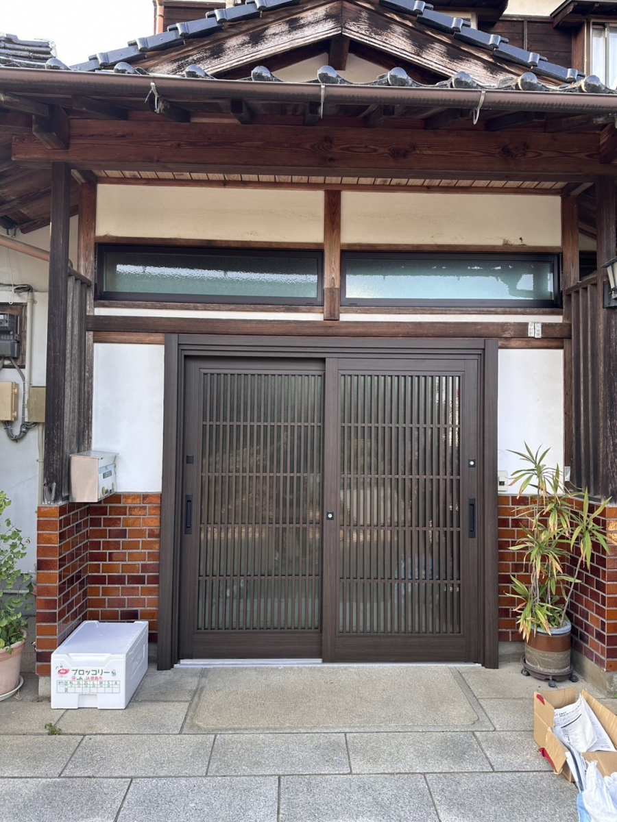八鹿アルミ 福知山店の防犯性を上げる!【玄関引戸の交換】の施工後の写真1