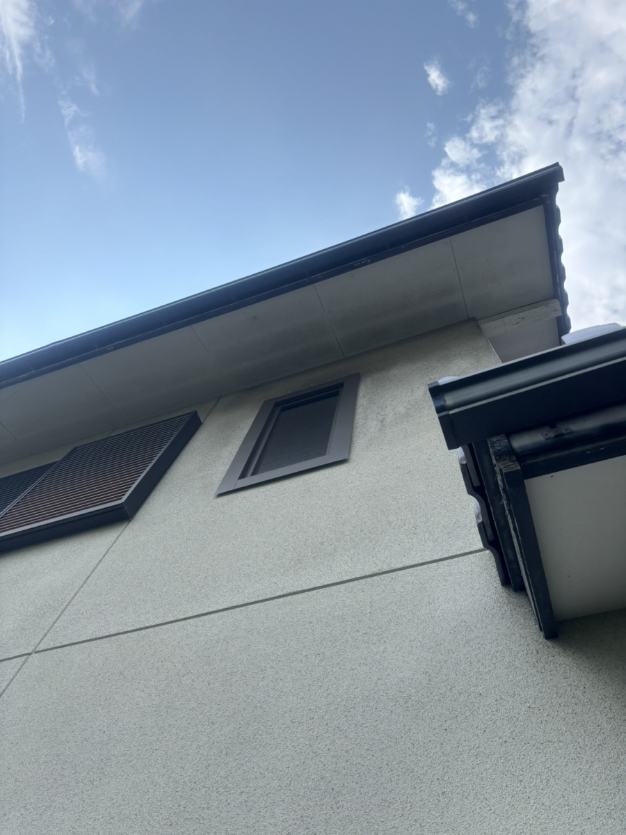 八鹿アルミ 福知山店の開く窓から開かない固定した窓へ!【外窓交換】の施工後の写真2