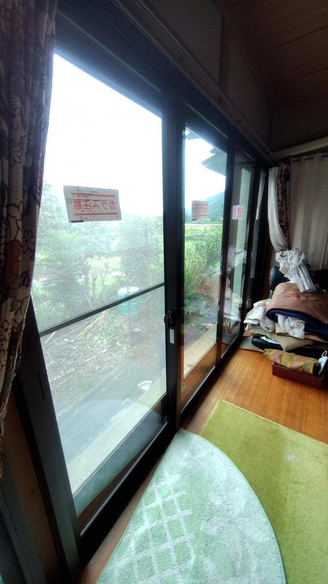 八鹿アルミ 福知山店の寝室の寒さ、もう我慢しなくて大丈夫！【内窓設置】の施工後の写真1