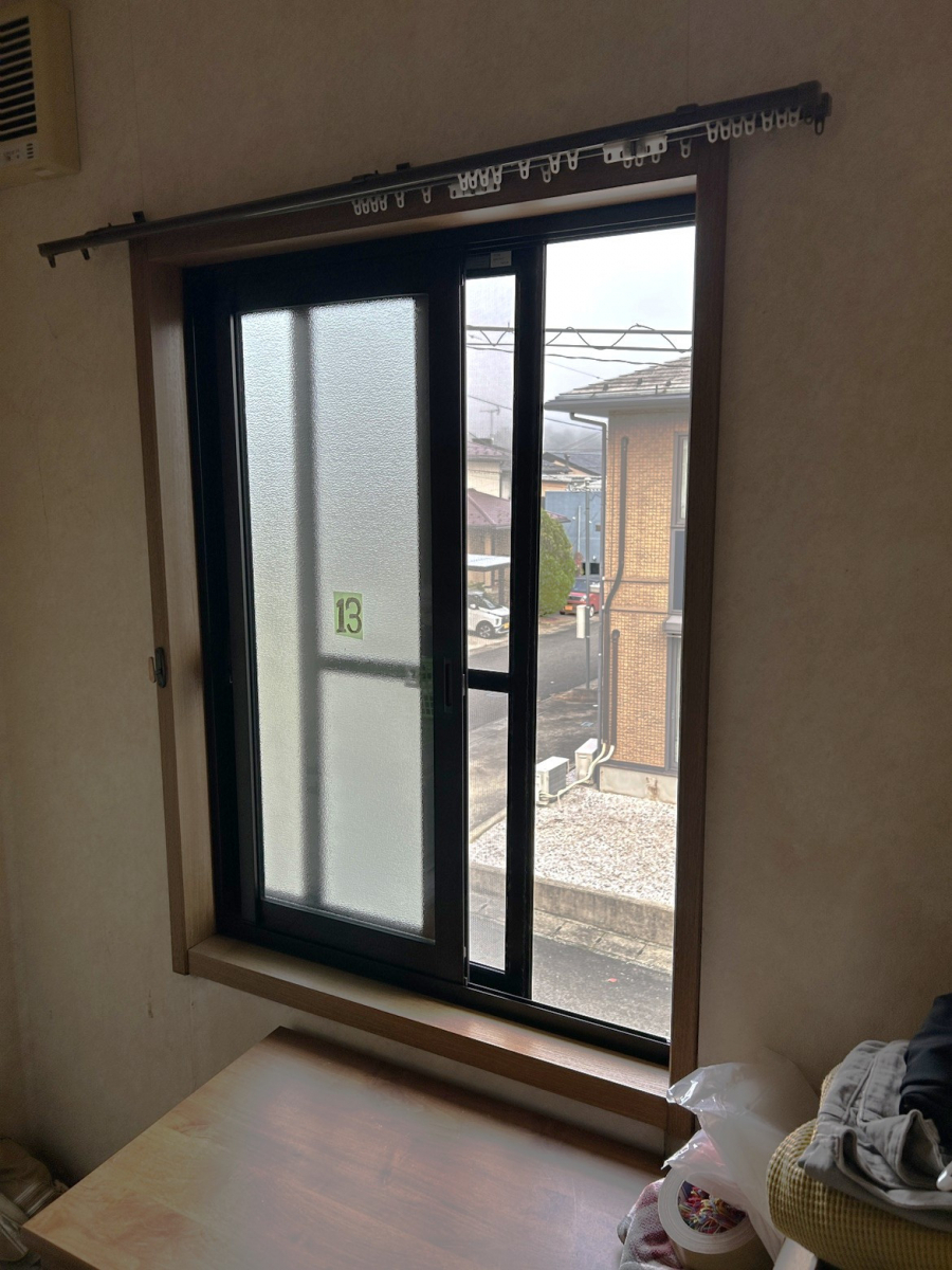 八鹿アルミ 福知山店の小さな窓でもしっかり断熱！【内窓設置】で快適なお部屋に🍃の施工前の写真1