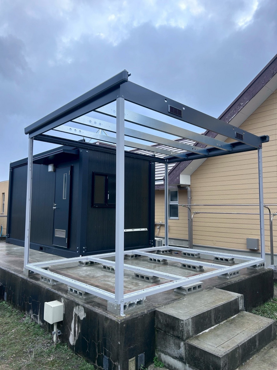 八鹿アルミ 福知山店の暮らしにゆとりを。物置設置工事を行いました✨の施工前の写真3