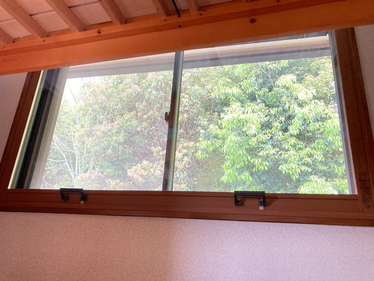 サンウインドの窓にはインプラス・玄関にはリシェントを④の施工後の写真2