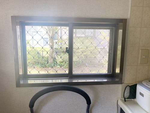 サンウインドの断熱/結露対策/内窓の施工前の写真2