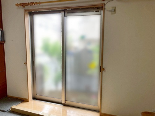 サンウインドの防音/真空ガラス/インプラスの施工前の写真1