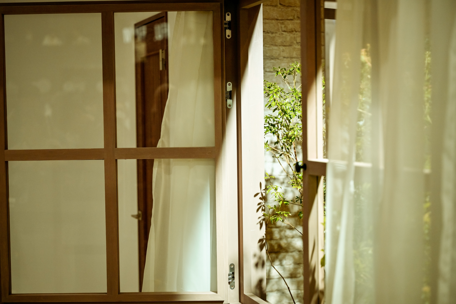 冬のお風呂、ちょっと待って!ヒートショックと“窓の関係”のお話 羽後トーヨー住器のブログ 写真1