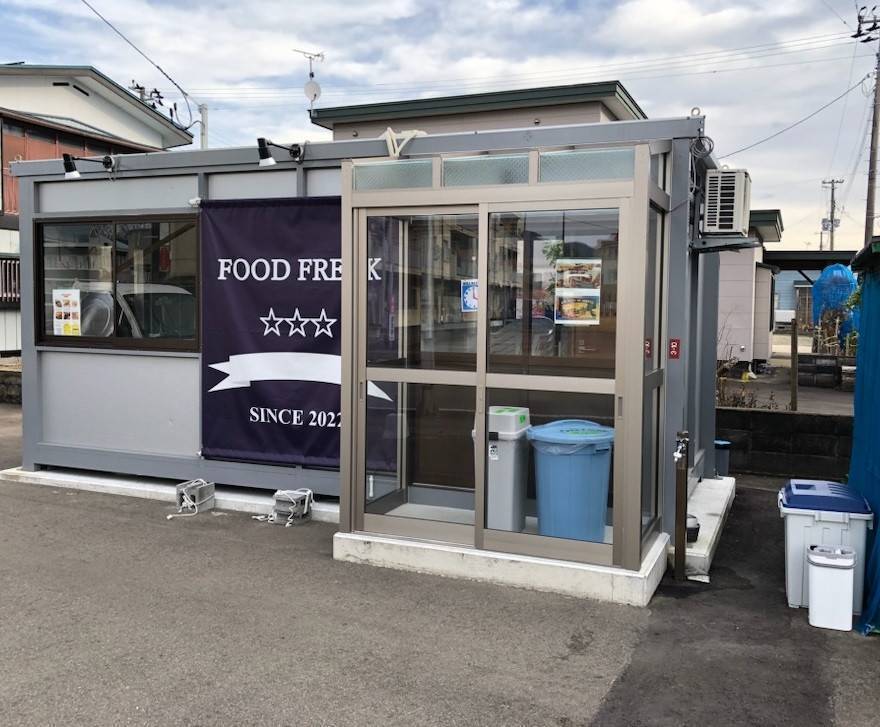 羽後トーヨー住器のケバブ専門店の風除室を工事しました　*秋田県大仙市*の施工後の写真2