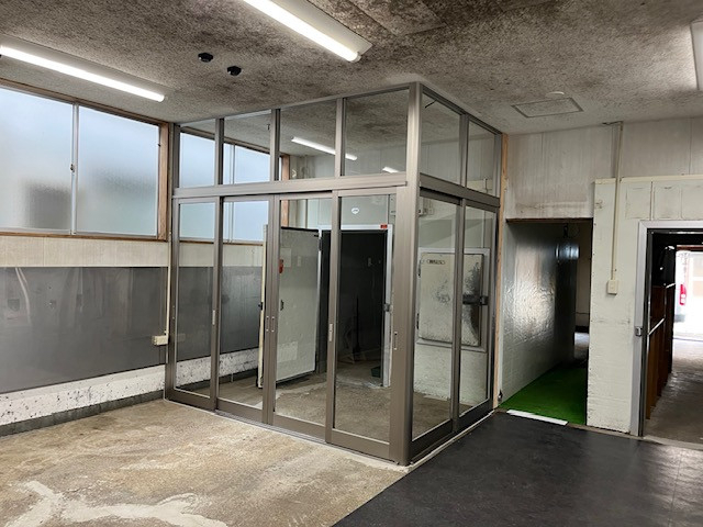 羽後トーヨー住器の室内間仕切りスクリーンの施工後の写真3