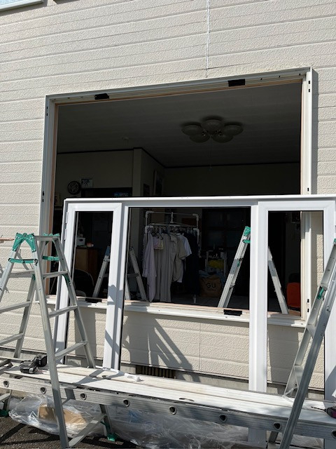 羽後トーヨー住器の樹脂サッシ交換の施工前の写真3