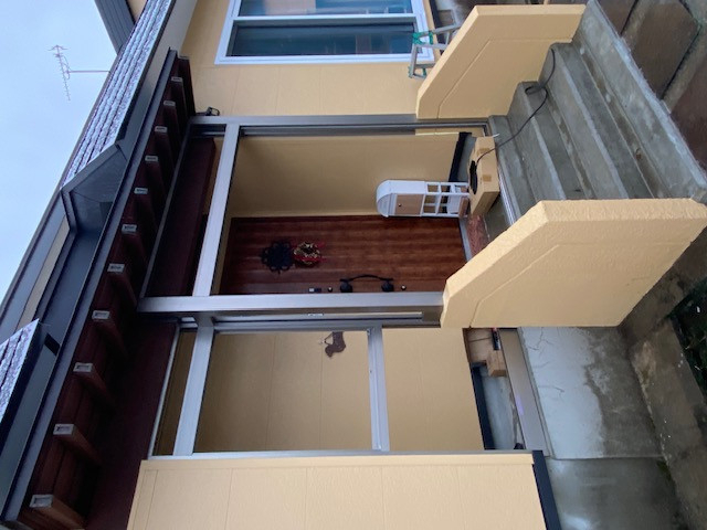 羽後トーヨー住器の風除室工事の施工前の写真2