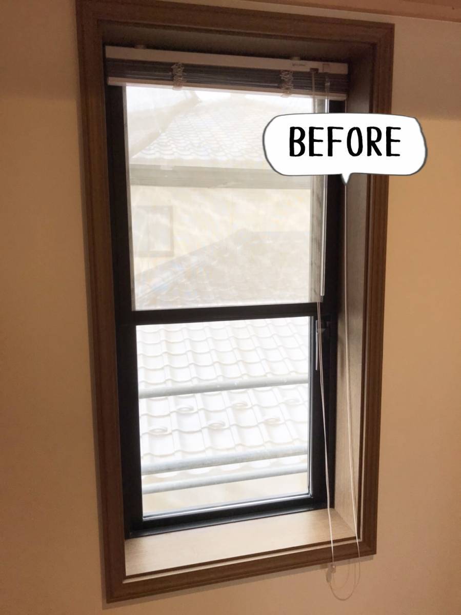 更埴トーヨー住器の窓際が寒いので暖かくしたい、結露をなくしたいとご要望(須坂市/内窓インプラス)の施工前の写真1