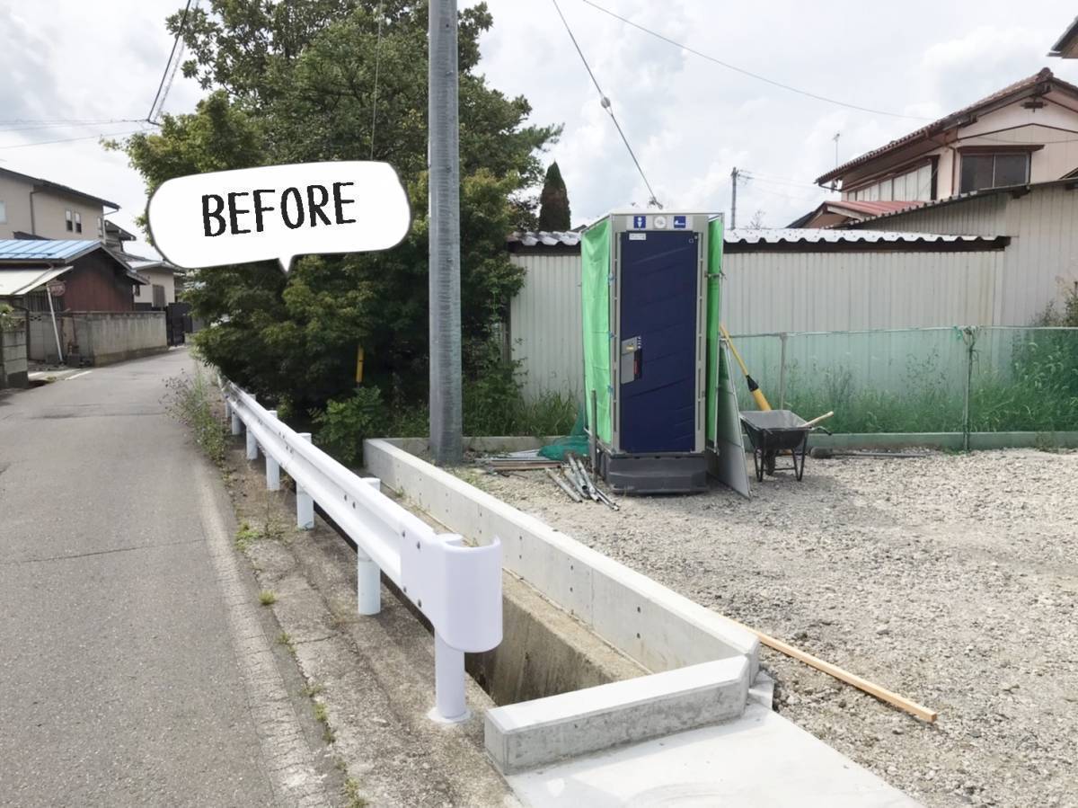 更埴トーヨー住器の道路から家の中が覗かれないようにある程度目隠ししたいとご要望(長野市吉田)の施工前の写真1