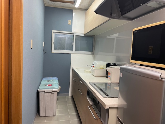 会社キッチンのリフォーム完成しました‼ イソベトーヨー住器のブログ 写真3