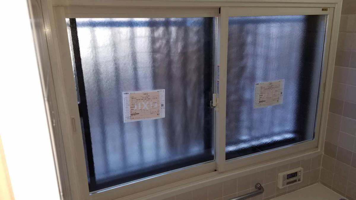イソベトーヨー住器の山梨県甲斐市　樹脂内窓（インプラス）取付けの施工例　内窓で季節に合わせた心地よさを実現しませんか？の施工後の写真1