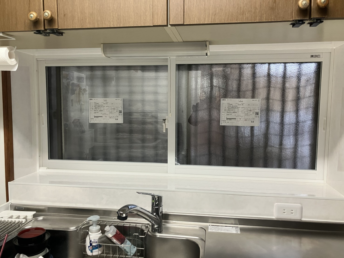 多治見トーヨーサッシ販売のキッチンまわりの寒さ対策の施工後の写真2