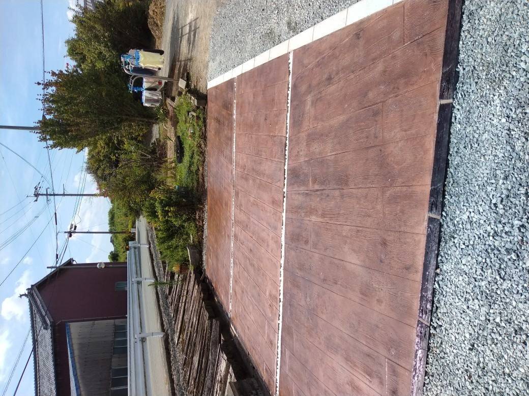 柳川サッシ販売の”コンクリートはそっけないから"　っていとをかしの施工後の写真3
