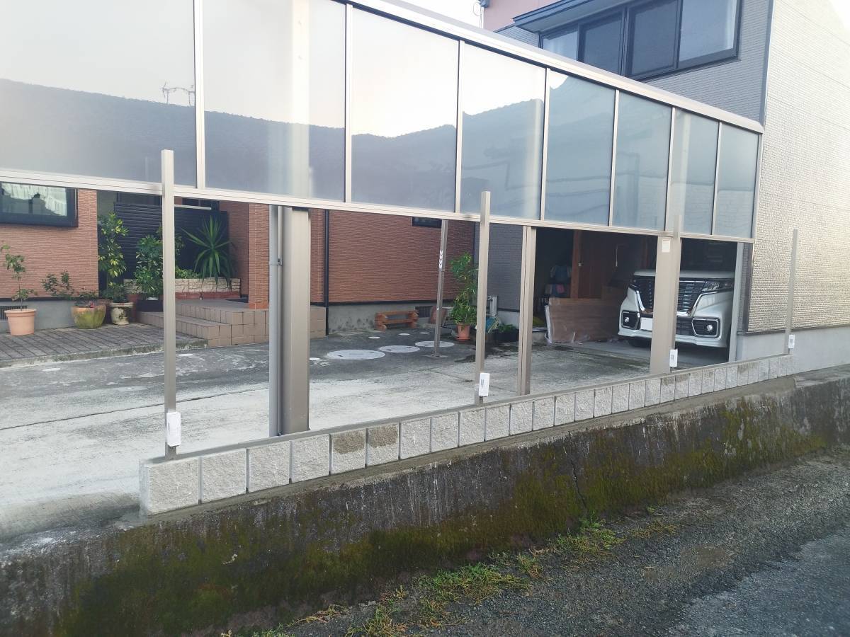柳川サッシ販売の雨に打たれて　風に吹かれての施工前の写真2
