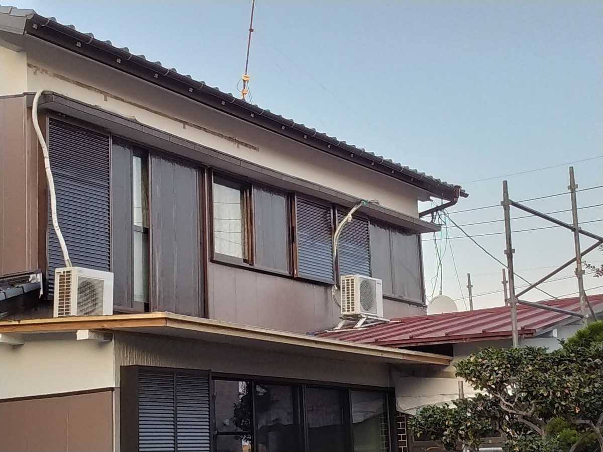 柳川サッシ販売の🎹　風が来る　雨戸がヤバい　取替える　強い雨戸にの施工後の写真2